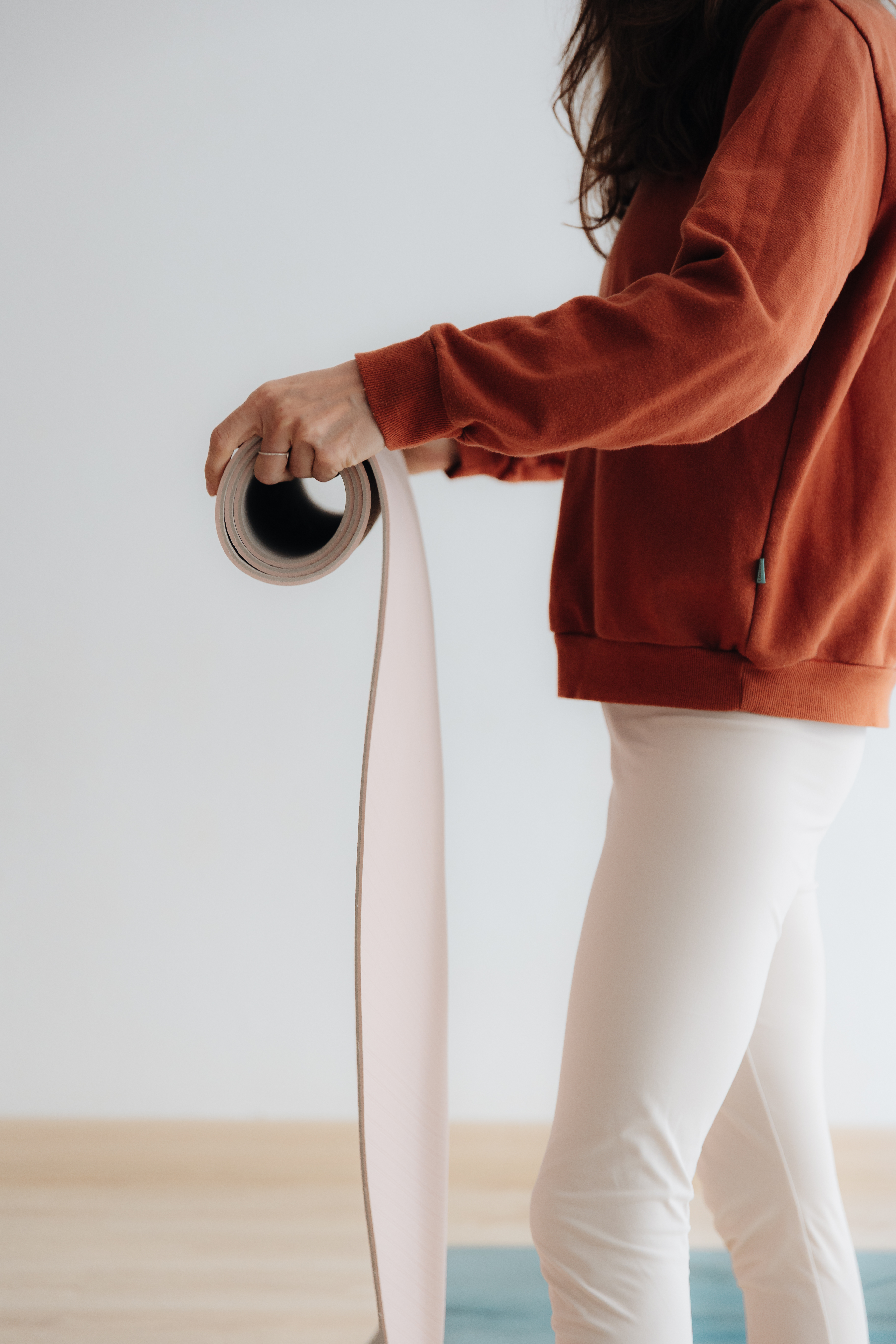 Práctica de yoga en ila